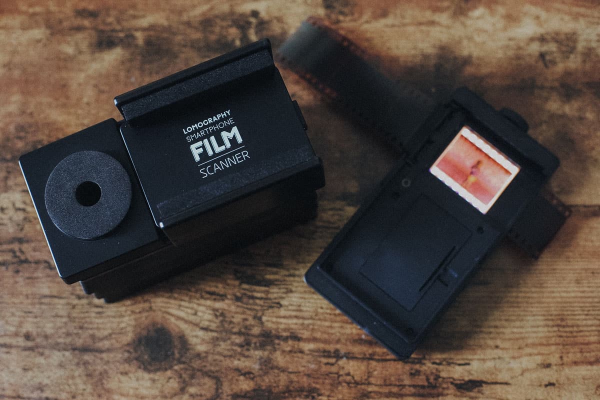 Lomography Smartphone Film Scanner - Lomography Smartphone Film Scanner Review on Shoot It With Film