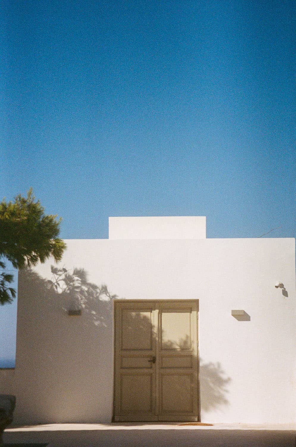 35mm film image of a Mediterranean Travel Story by Alex van Leeuwen on Shoot It With Film