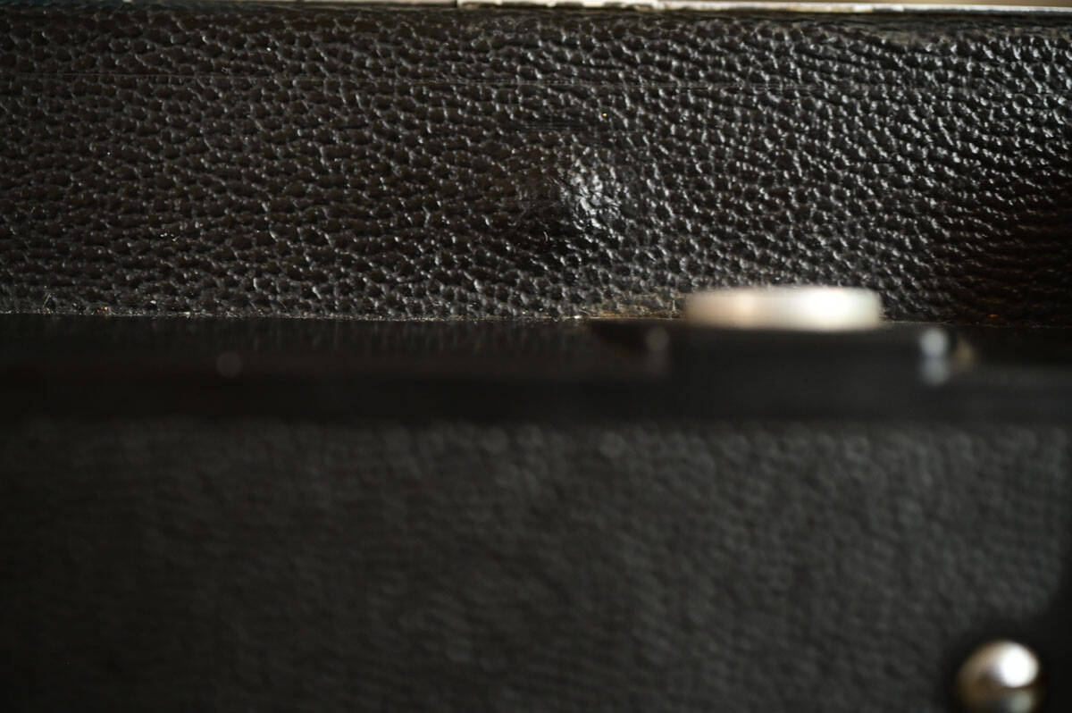 How to Use the Graflex Speed Graphic by Alec Pain on Shoot It With Film