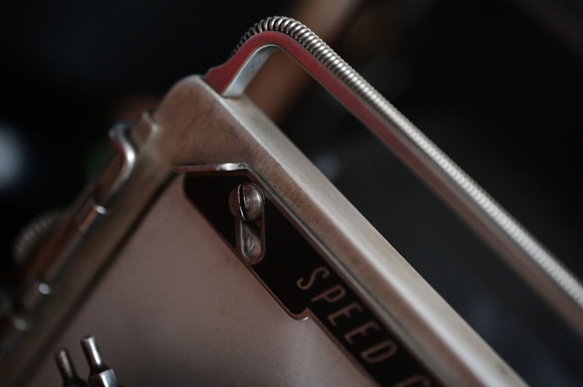 How to Use the Graflex Speed Graphic by Alec Pain on Shoot It With Film