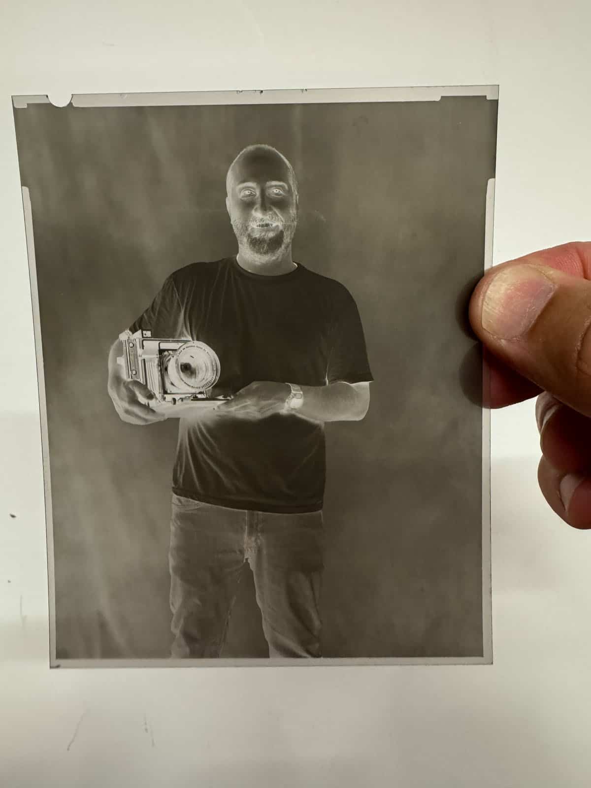 How to Use the Graflex Speed Graphic by Alec Pain on Shoot It With Film