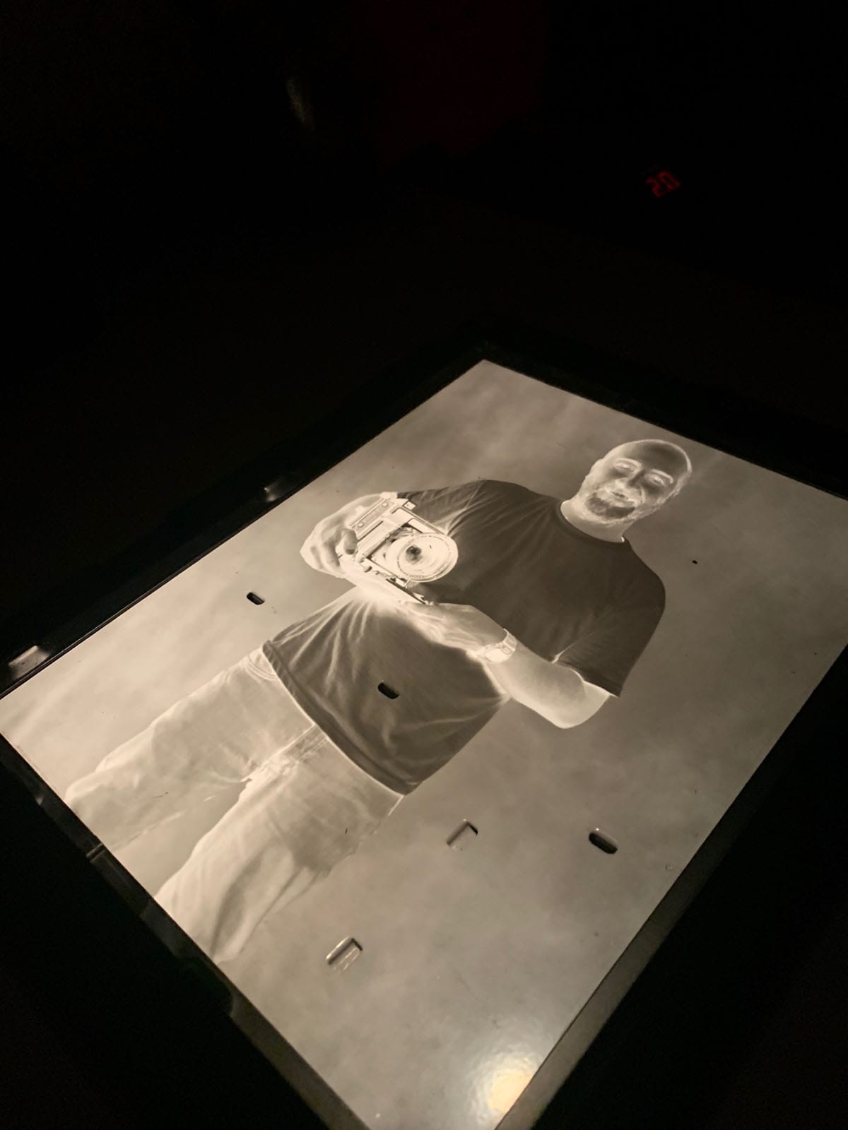 How to Use the Graflex Speed Graphic by Alec Pain on Shoot It With Film