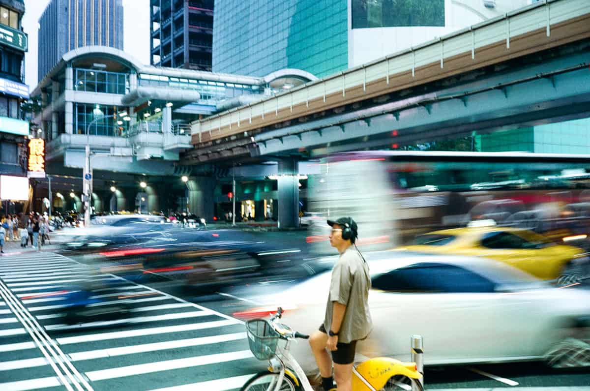 Life in Taiwan Photo Series on 35mm Film by Eric Hsu on Shoot It With Film