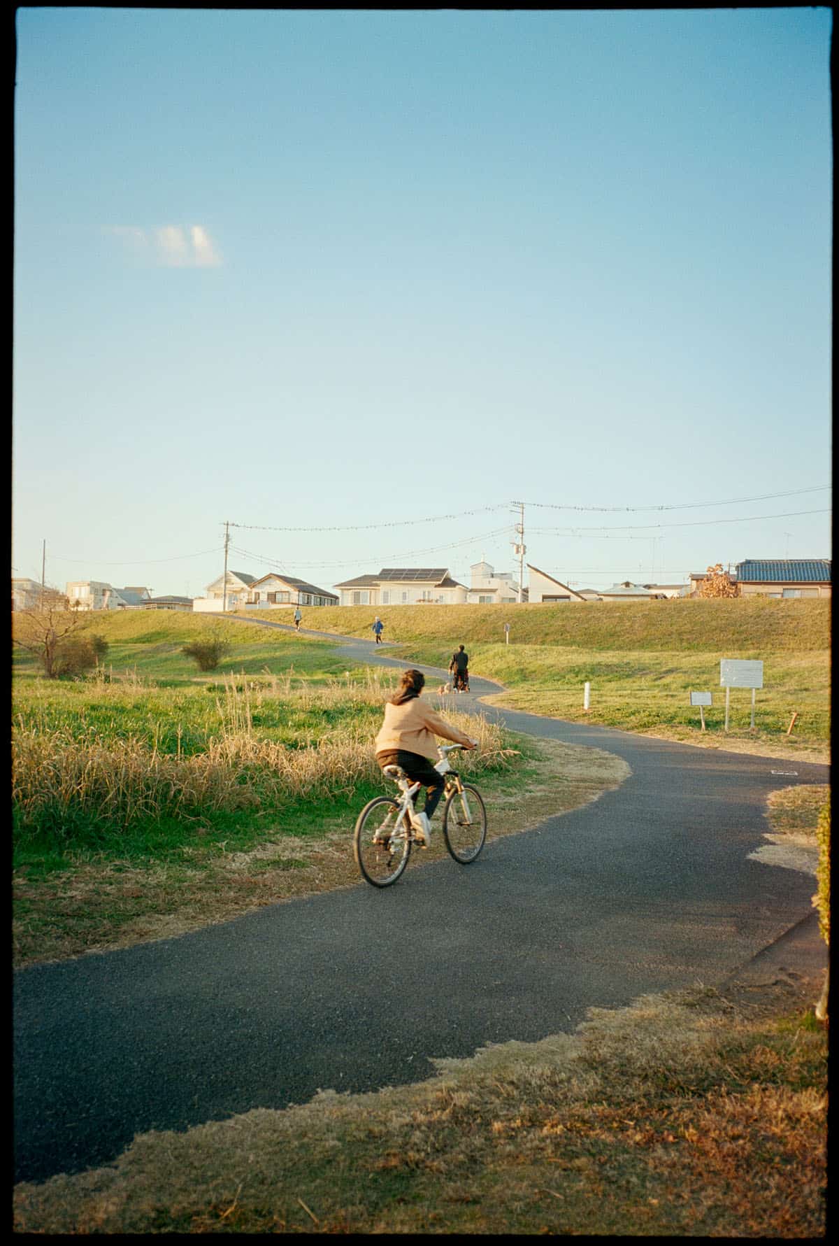 Ilfocolor Vivid 400 Film Review by Raufan Yusup Shoot It With Film