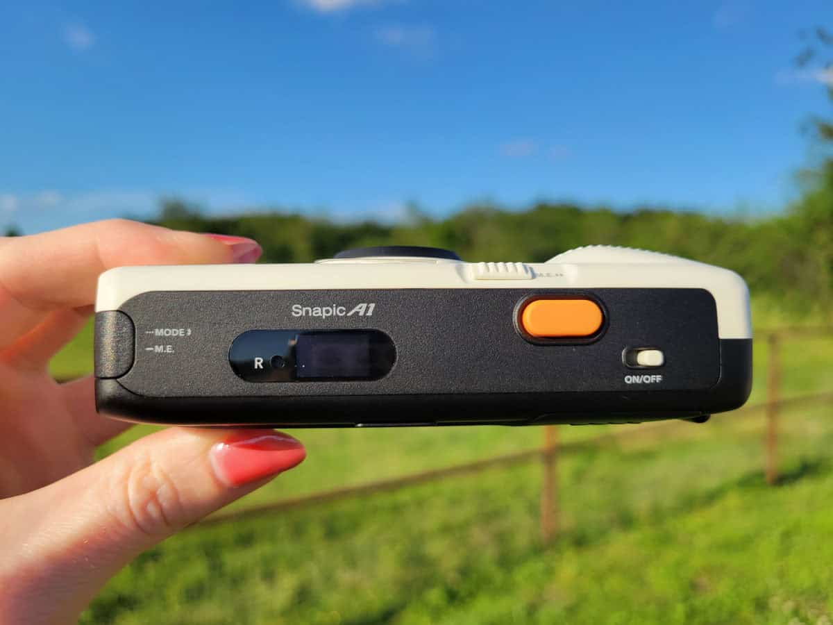 Kodak Snapic A1 35mm Point and Shoot Film Camera Review on Shoot It With Film