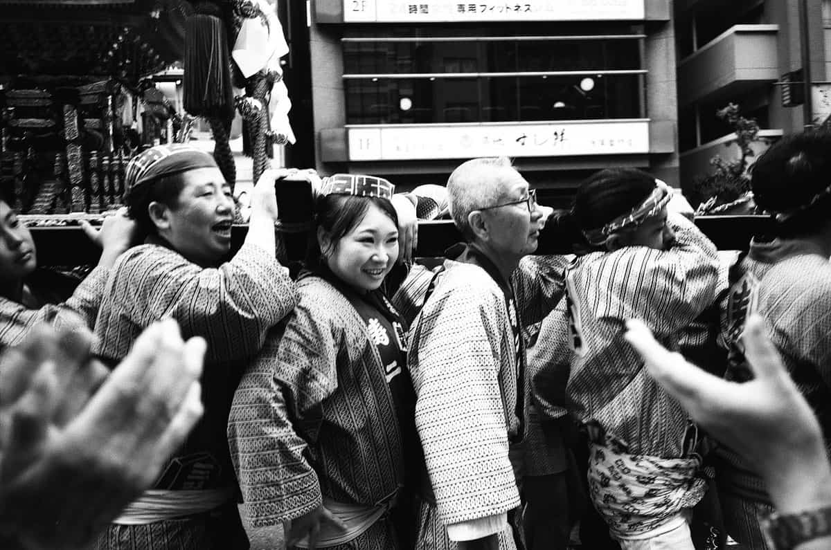 Rediscovering Street Photography by Raufan Yusup on Shoot It With Film