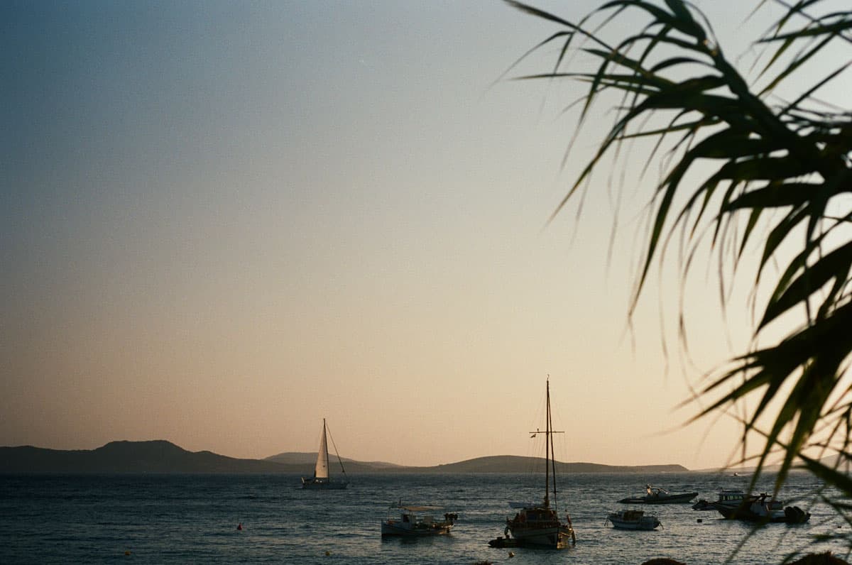 Greece Travel Story on 35mm Film by Elizabeth Nelson on Shoot It With Film