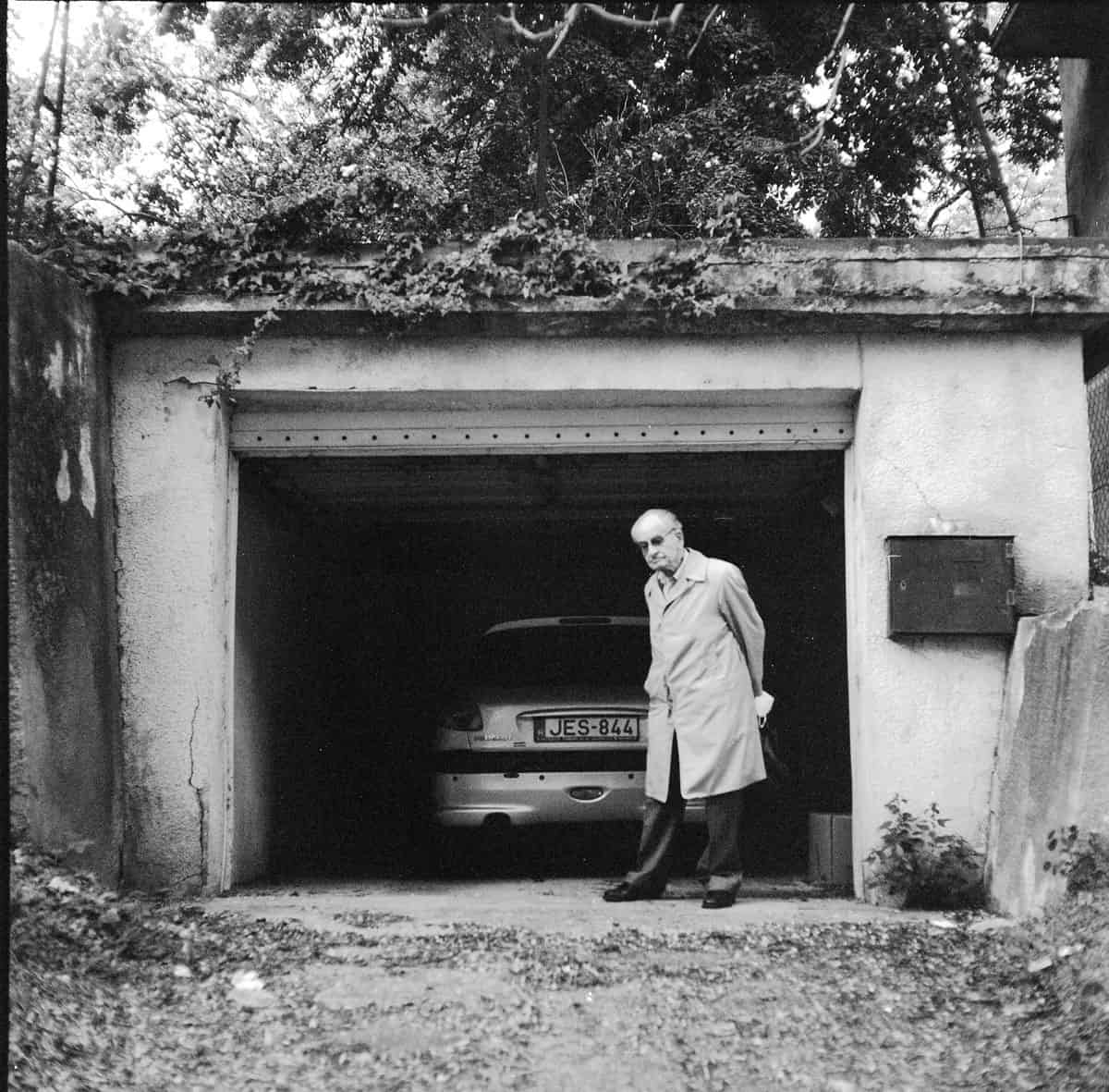 A Friendship Beyond Generations by Pal Balazs on Shoot It With Film