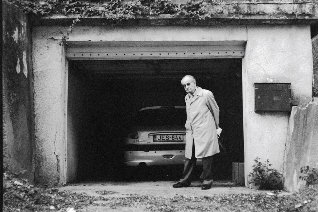 A Friendship Beyond Generations by Pal Balazs on Shoot It With Film