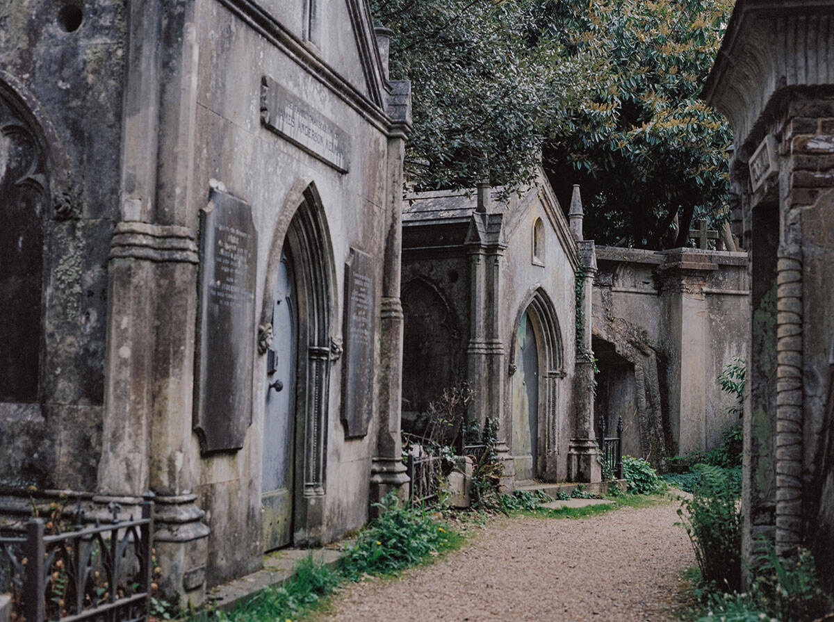 Highgate Cemetery Photo Series on Medium Format Film by Ausra Linkeviciute on Shoot It With Film